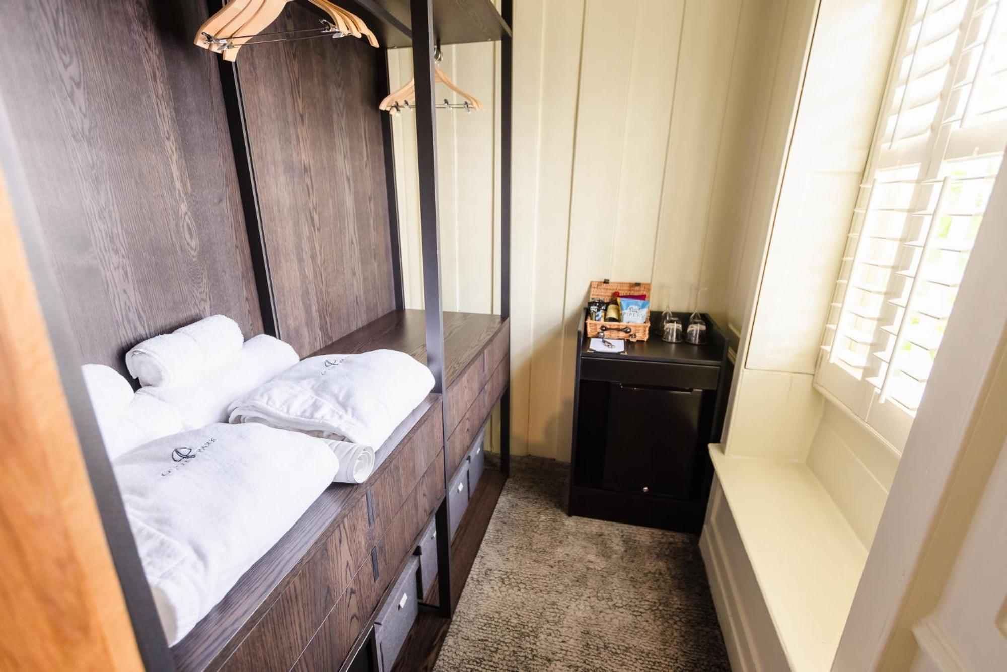 Quob Park Old House Hotel & Spa 패어럼 외부 사진